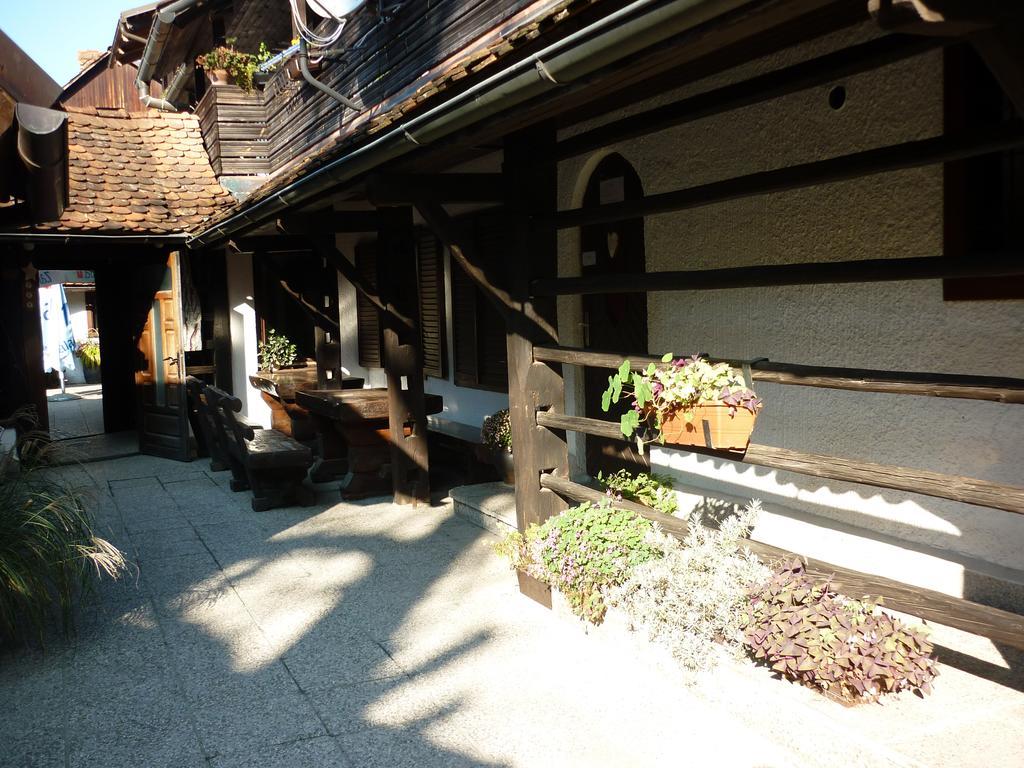 Gostisce Smuk Križe Exterior foto